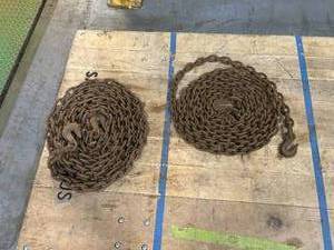 lot 80 image: Lot of 2 Chains