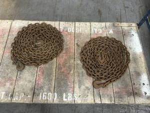lot 81 image: Lot of 2 Chains