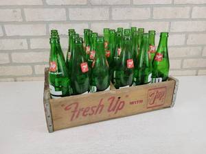 lot 65 image: Vintage 7-up Crate with (24) Vintage 16oz 7-up Bottles - NO SHIPPING