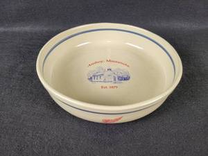 lot 137 image: Redwing Stoneware Dish - Amboy, MN