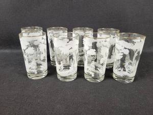 lot 146 image: (8) Vintage Engraved Deer Scene Glass Tumblers - NO SHIPPING