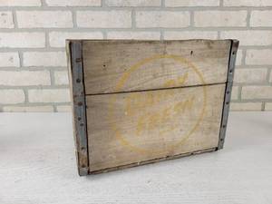lot 160 image: Vintage Wood Dairy Fresh Milk Crate - NO SHIPPING