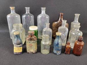 lot 164 image: Collection of Antique Bottles