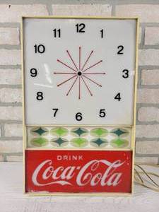 lot 61 image: Vintage Coca-Cola Lighted Clock - Not Working