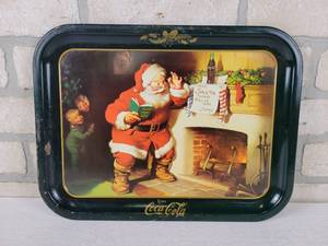 lot 194 image: Vintage Tin Coca-Cola Serving Tray