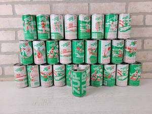 lot 210 image: (28) Vintage State 12oz 7up Cans