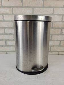 lot 227 image: Stainless Steel Flip Lid Trash Can - NO SHIPPING