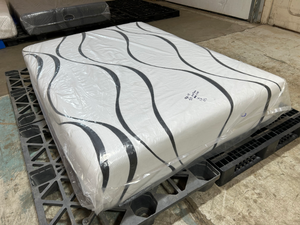 lot 15 image: Brand New Sound Sleep 13.5 Firm Memory Foam Queen Mattress