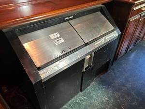 lot 6 image: Nor-Lake Commercial Cooler 51W x 41H x 30D - For Parts or Repair