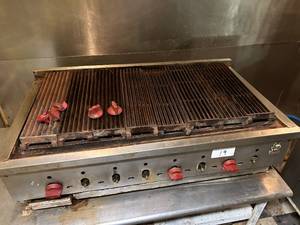 lot 19 image: Wolf LP Grill - 48W x 28D x 16 H - Working Condition