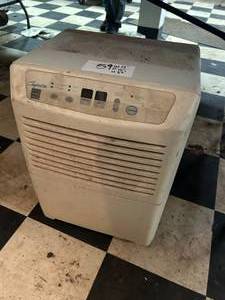 lot 59 image: Working Condition Dehumidifier