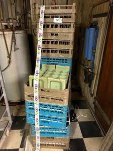lot 60 image: Big Assorted Lot of 21 Commercial Dishwashing Trays