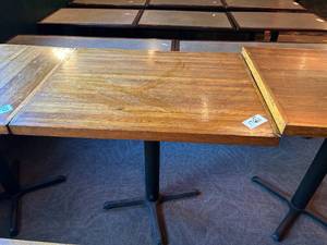 lot 176 image: Pure Hardwood Table 42W 32D 41H