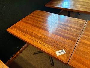 lot 183 image: Pure Hardwood Table 42W 32D 29H