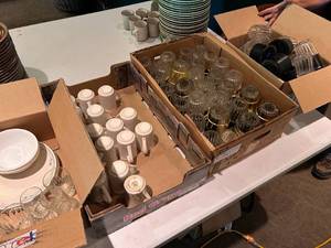 lot 261 image: Assortment Lot Mugs, Candle, Plates