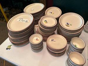 lot 272 image: Large Lot Assorted Plates & Bowls