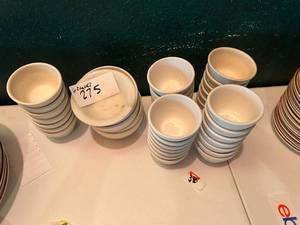 lot 275 image: Lot of  Assorted Bowls
