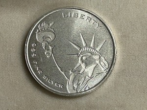 1oz Freedom Liberty Silver Round -- 1 Troy Ounce FINE Silver