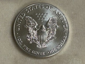 2016 UNC American Silver Eagle $1 Coin --- 1oz Silver