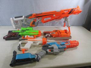 lot 11 image: (CSB) 5 Assorted Nerf Guns...
