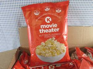 lot 18 image: (EC2) Case 6 Big Bags Movie Theater...