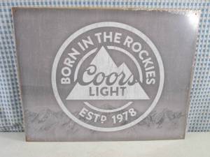 lot 48 image: (G-1) Coors Lite Tin Sign 16 x 12 ...