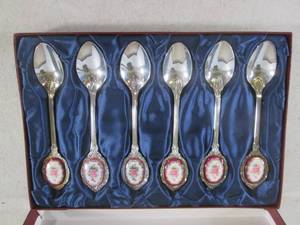 lot 90 image: (C-4) Set of Vintage Spoons - Japan...