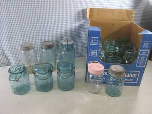 lot 164 image: (CSB) Assorted Vintage and Canning ...