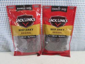 lot 252 image: (B-1) 2 Family Size Bags Jack Links...