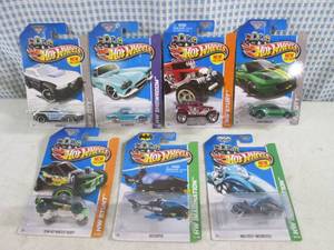 lot 257 image: (EC1) Assorted Hot Wheels in Packag...