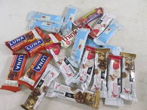 lot 295 image: (B-3) 20 Assorted Protein Bars Past...