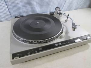 lot 316 image: (D-2) Technics SL-220 Turntable - N...