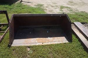 lot 3 image: bucket