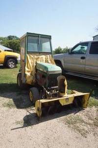 lot 7 image: John Deere