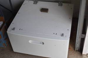 Dryer stand - raises dryer up so yo...