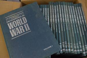 Set of World War II encyclopedias