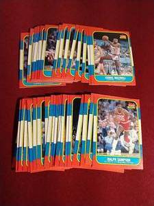 lot 28 image: Stack of 1986 Fleer Basketball Cards