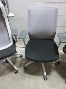 lot 134 image: TAYCO BOHO OFFICE CHAIRS