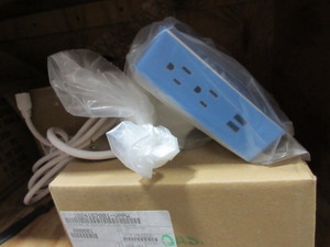 lot 164 image: STEELCASE POWERSTRIP RAIL MOUNT  CLAMP MOUNT POWER, DATA, CHARGING OUTLETS.