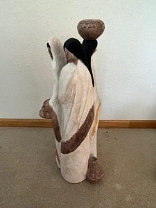 lot 23 image: Beautiful Austin Products Native Statue