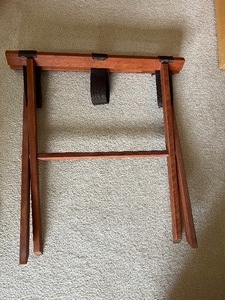 lot 69 image: Luggage Holder
