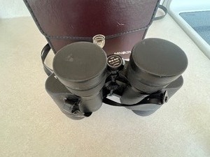 lot 90 image: Minolta Binoculars with Case