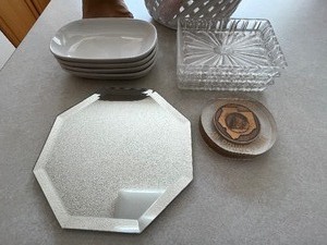 lot 92 image: Mixed Lot of Household Items