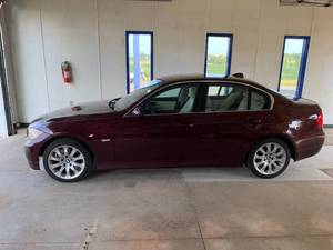 lot 305 image: 2007 BMW 3 Series 335xi