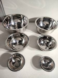 lot 243 image: Set of 6 Tramontina mixing bowls