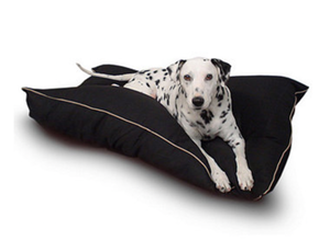 lot 83 image: 46 x 35 Majestic Pet Super Value Pet Bed - Large, Black