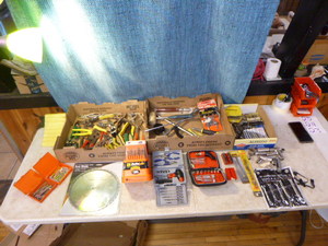lot 23 image: Various Tools