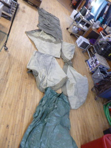 lot 36 image: Tarps