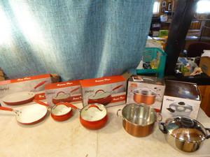 lot 57 image: Cookware