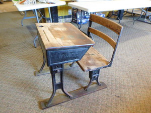 lot 76 image: Vintage School Desk
